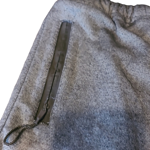 Under Armour performance gray black drawstring  slip on boys shorts - Picture 4 of 9